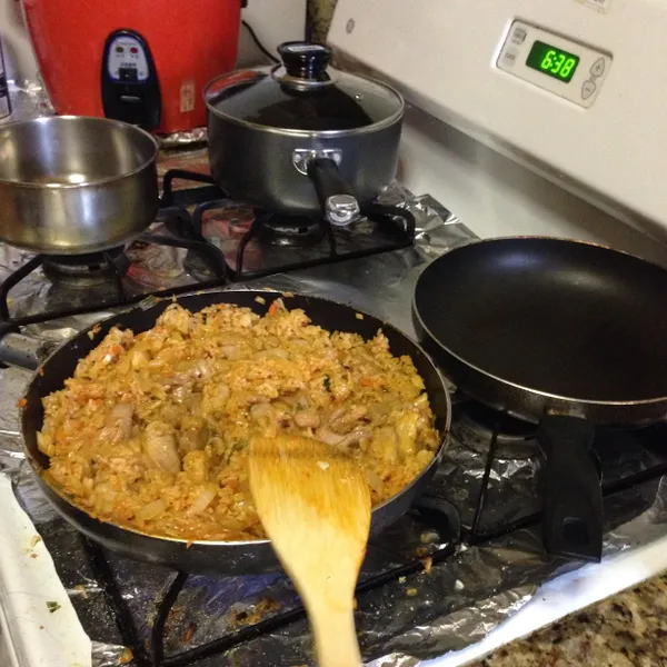 春川辣雞泡菜炒飯：Joy 一起做