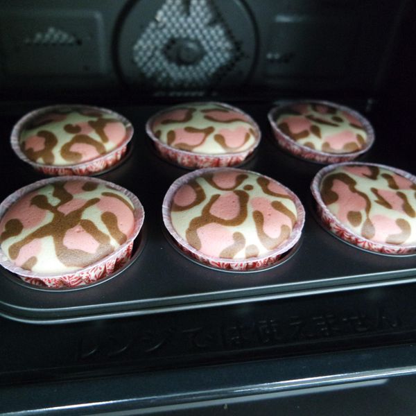 豹紋杯子蛋糕 : 劉姍靄一起做