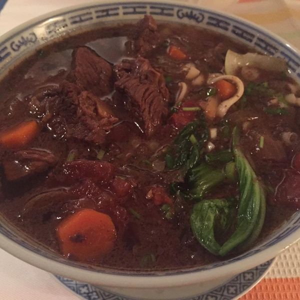 家常番茄蘿蔔牛肉麵 : Mia Huang一起做