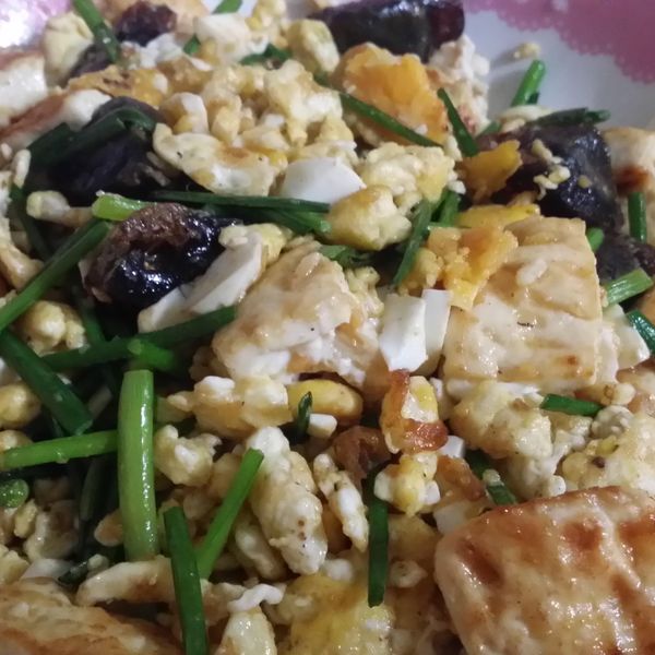 【33廚房】皮蛋炒豆腐 : 莊玉羽一起做