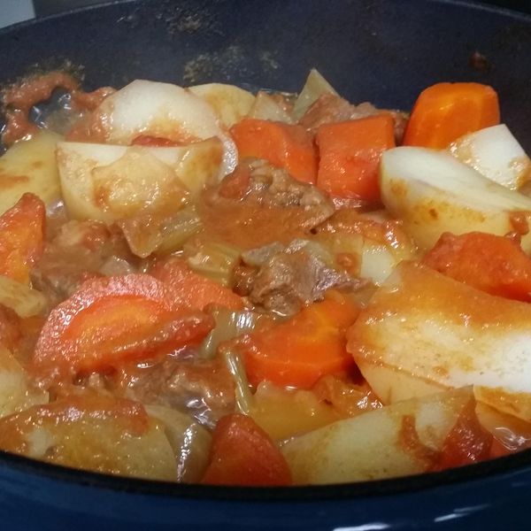 簡易啤酒燉牛肉：Christina Tan 一起做