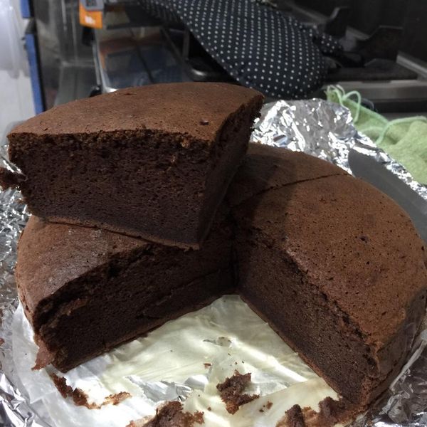 巧克力戚風蛋糕：Kuei Wang 一起做