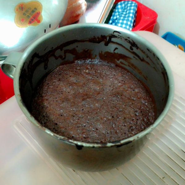 巧克力熔岩蛋糕 : De-rong Chih一起做