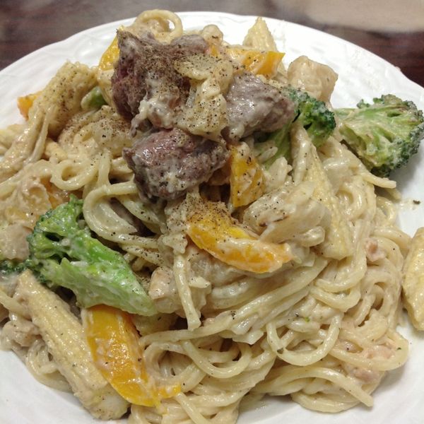 培根柳松菇白醬義大利麵：蔡佳真 一起做