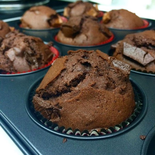 巧克力馬芬蛋糕：Sunny Kao 一起做