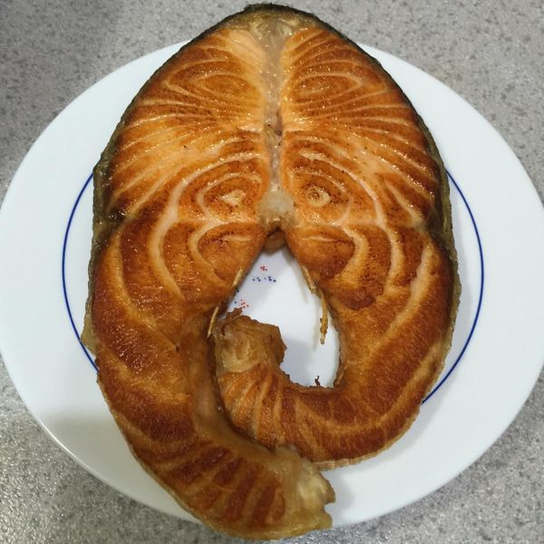 ♥我的手作料理♥ 香煎黑胡椒鮭魚：廖文玉 一起做