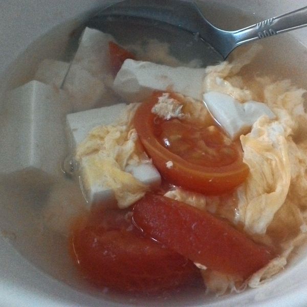 番茄豆腐湯 : Emma一起做