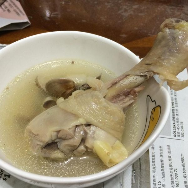 簡單蒜頭雞(電鍋版) : 妹將一起做