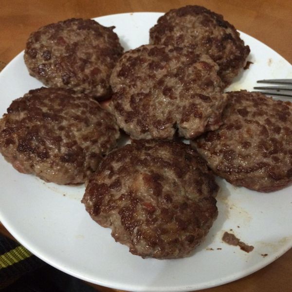 漢堡肉：Emma_C1213 一起做