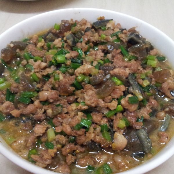 皮蛋蒼蠅頭 : Nancy Chang一起做