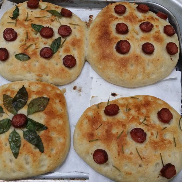 蒜香佛卡夏 : 江筱筑一起做