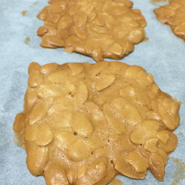 杏仁瓦片：陳虎兒 一起做