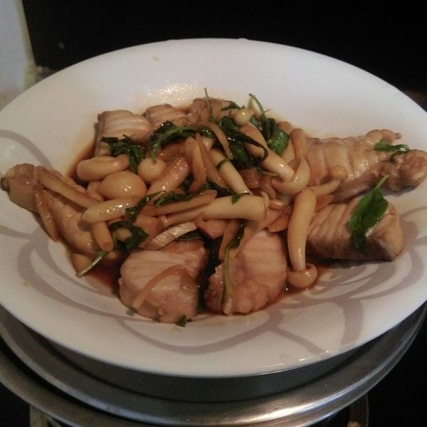 蒜炒旗魚：Tina Yu 一起做