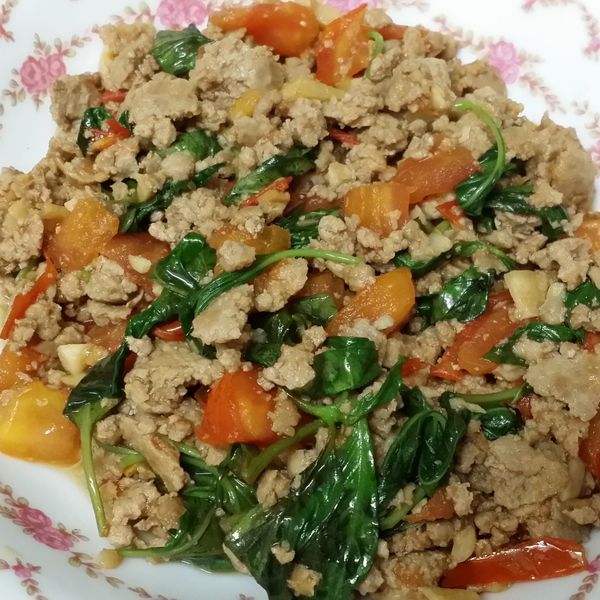 泰式打拋豬 : Chi Yang一起做