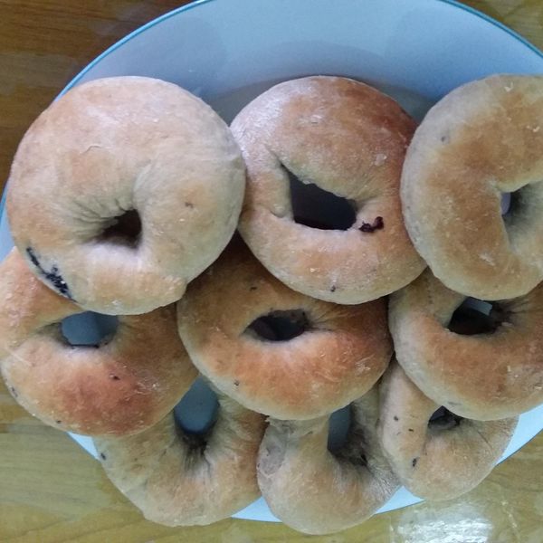 莓果酵母甜甜圈(免油炸)：王美惠 一起做