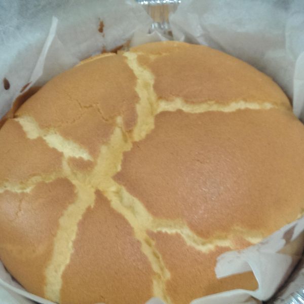 日式海綿雞蛋糕(燙麵法)：賴淑芬 一起做