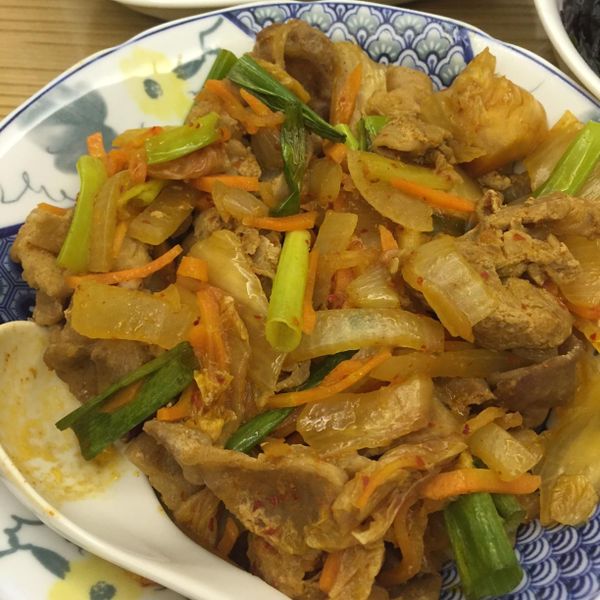 泡菜炒豬肉：Ann Hsieh 一起做