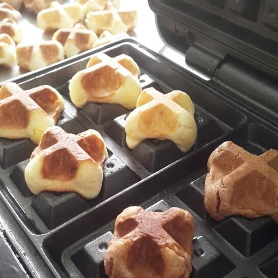 雙色一口小鬆餅 : Chris Leong一起做