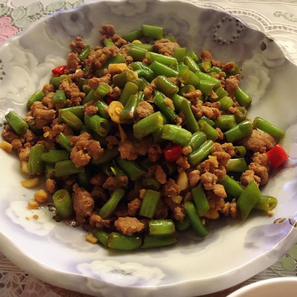 四季炒肉末 : Rebecca Yang一起做