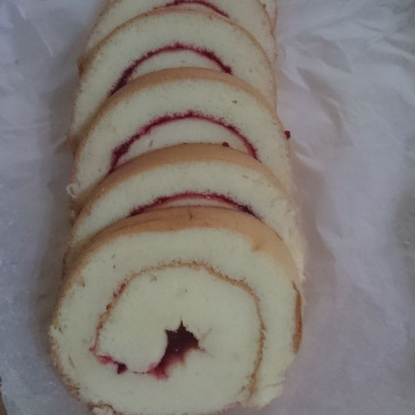 戚風蛋糕捲 : 林沂潔一起做