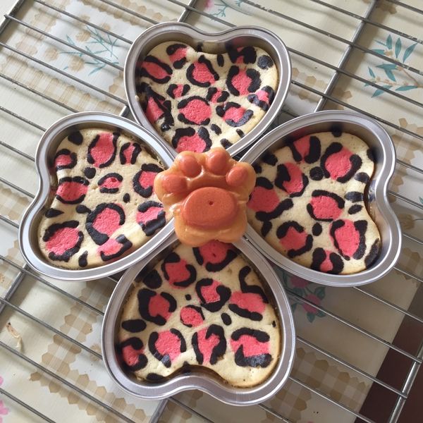 豹紋杯子蛋糕 : 王其一起做