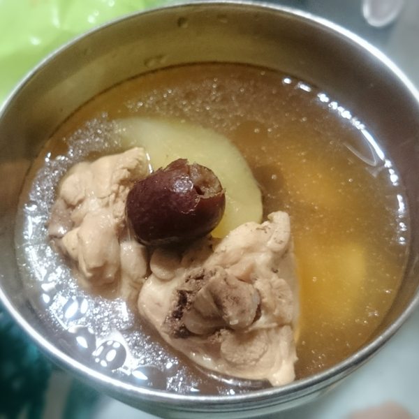 水梨雞湯 : 甜饅頭一起做