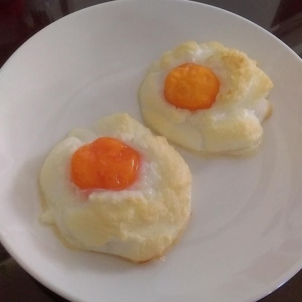 週末早午餐～蓬蓬太陽蛋：BuBu 一起做