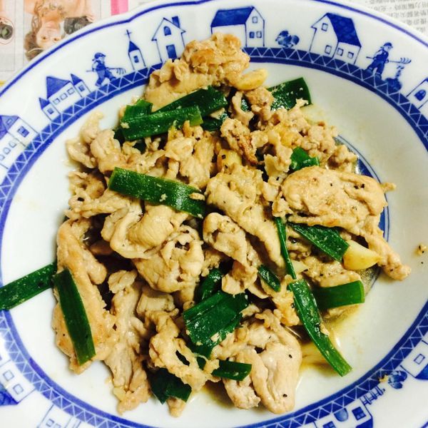 【蔥爆里肌肉】備料簡單。料理快速：Peiching 一起做