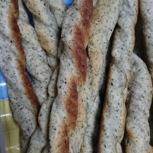 黑芝麻麵包棒 : 蔚藍一起做