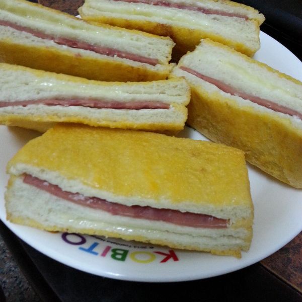 火腿起士土司：岱儒詹 一起做