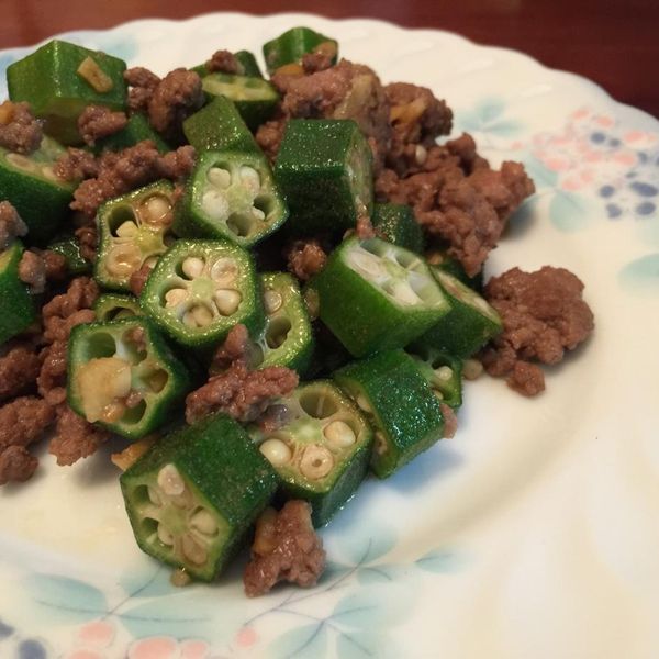 [矽谷美味人妻] 秋葵炒牛肉 : Dannie Chang一起做