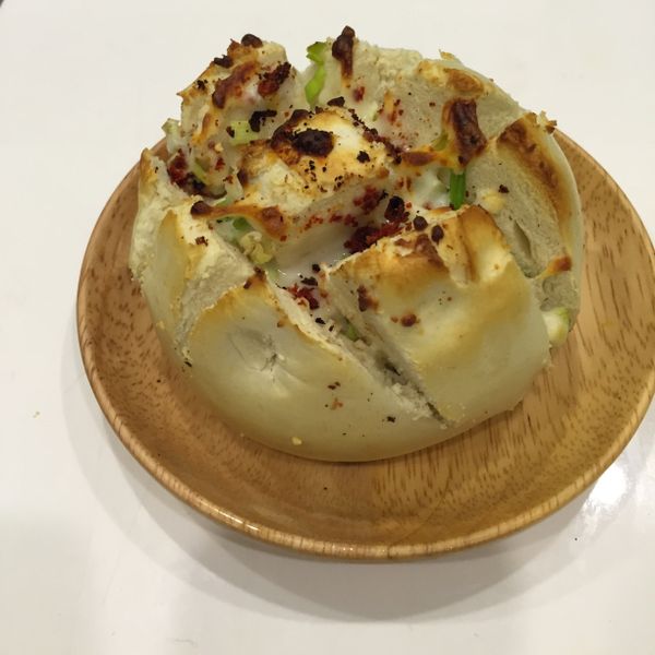 料理甜甜圈【我家也有大主廚】蔥花起士饅頭 : 小基一起做