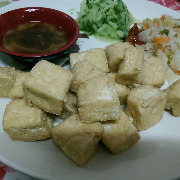 ㄚ曼達的廚房~炸臭豆腐:柯雅玉 一起做