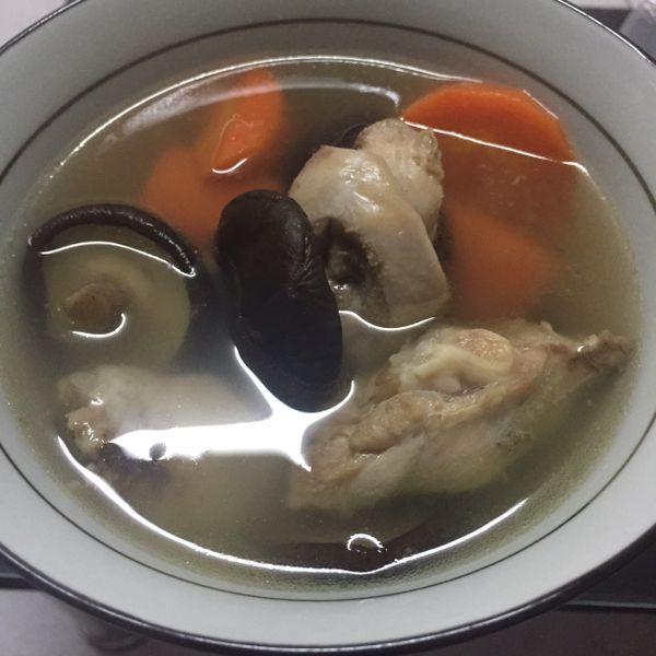香菇雞湯 : Lyco一起做