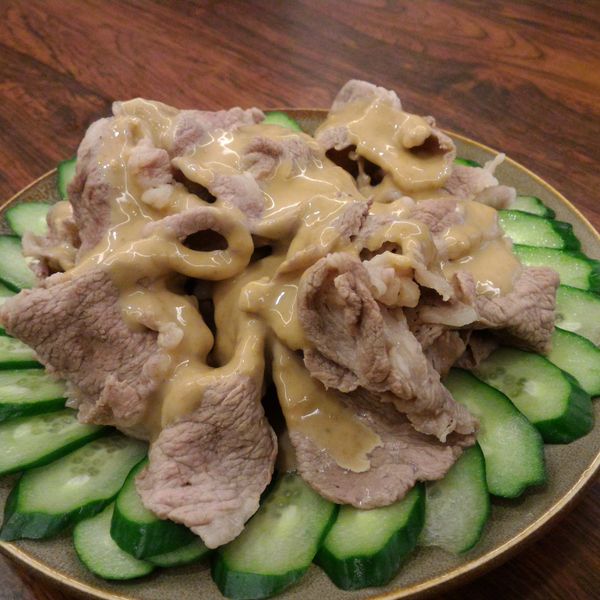 芝麻醬拌小黃瓜肉片 : Eric Chang一起做