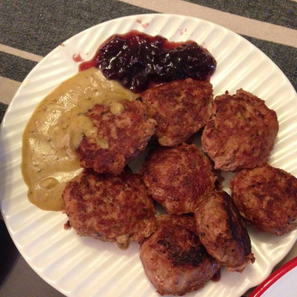 牛絞肉料理。瑞典肉丸Köttbullar：Mei.C 一起做