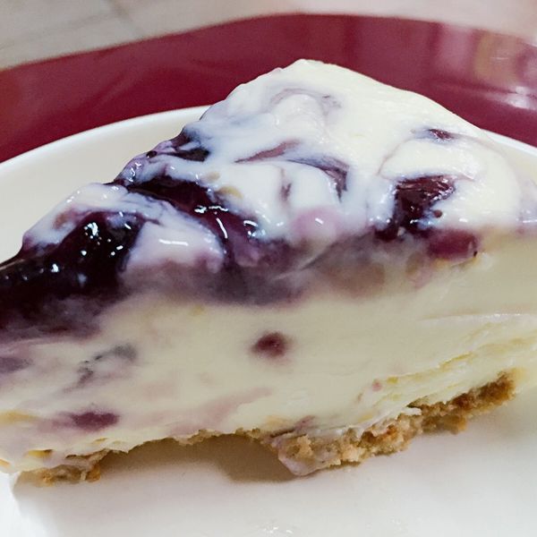 白巧克力藍莓起司蛋糕(免烤無吉利T無蛋)：瑪姬的烘焙小天地 一起做