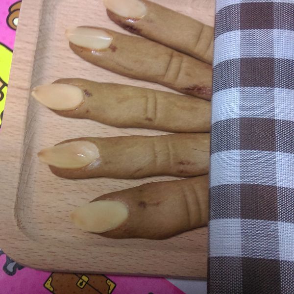 巫婆手指餅乾 : 陳小婉一起做