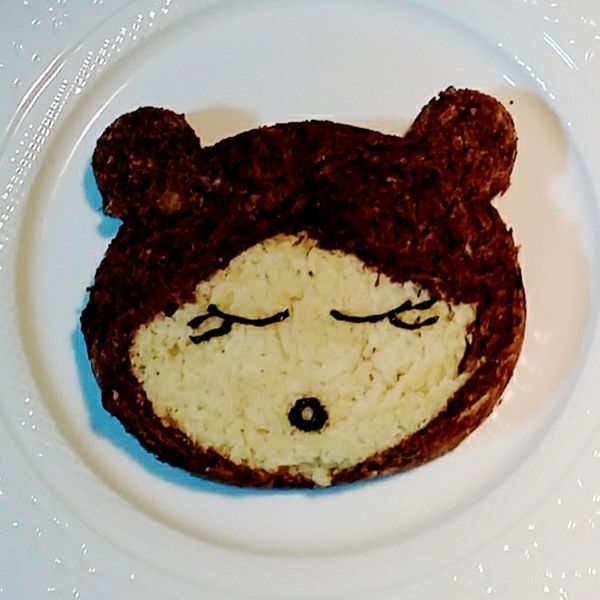 熊爸爸造型蜂蜜吐司：Karen Liu 一起做