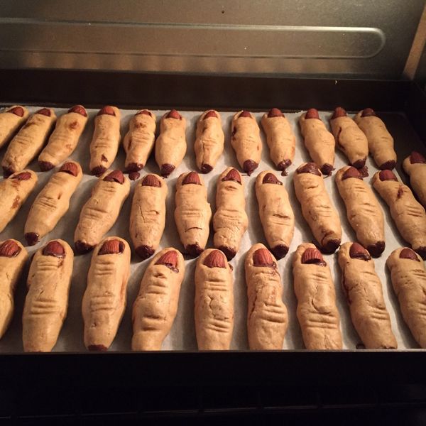 巫婆手指餅乾 : Miranda Wu一起做