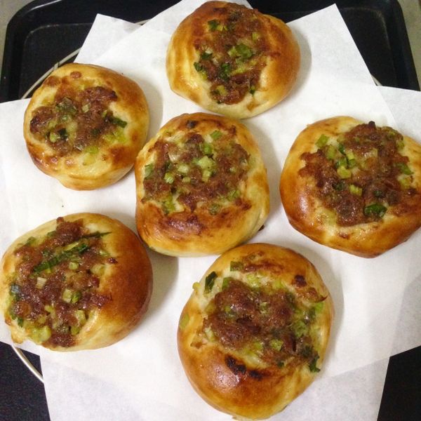 長長的蔥花麵包 : Min Ching Lin一起做