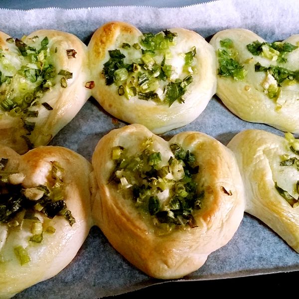 蔥花麵包【Panasonic 製麵包機】 : Vivian Huang一起做