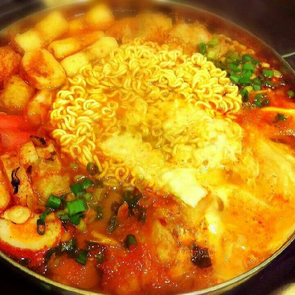 韓式部隊鍋 : Catch Huang一起做