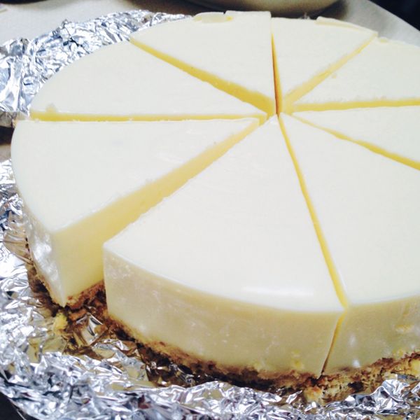 檸香莓果生乳酪蛋糕(免烤箱）：Vicki 一起做