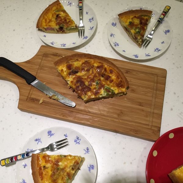 法式香腸鹹派：吳小欣 一起做