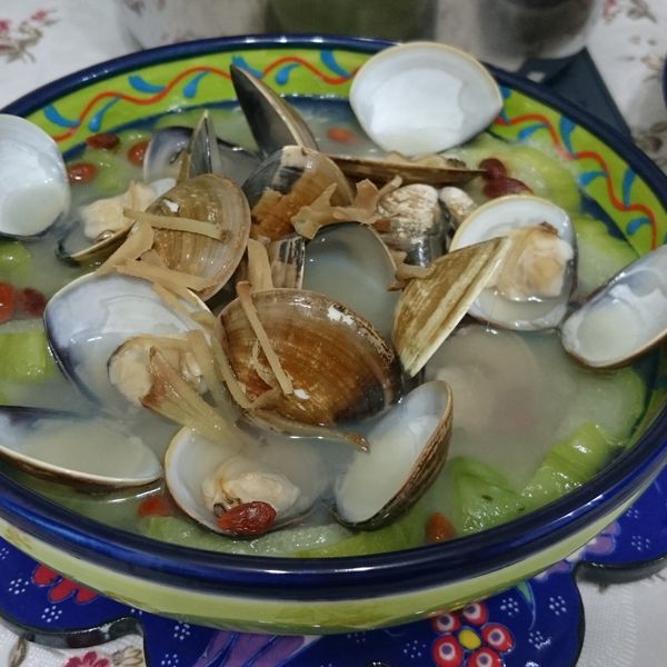 清蒸蛤蜊絲瓜：俏黏兒 一起做