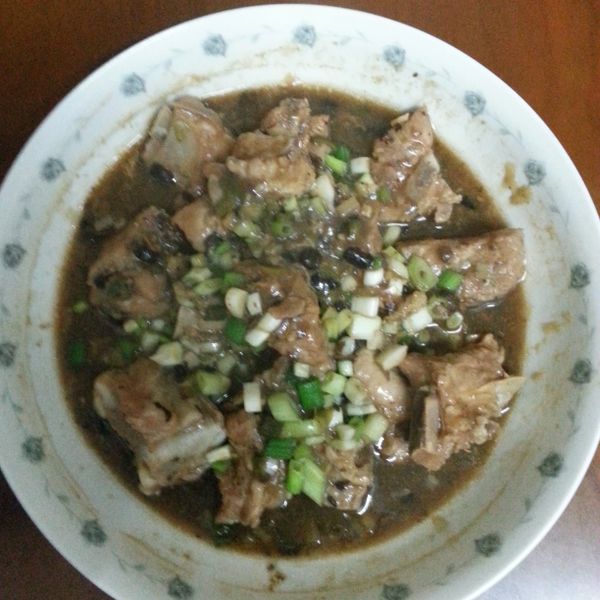 鼓汁蒸排骨 : 林眉一起做