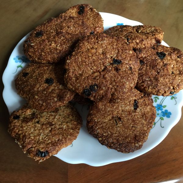 燕麥堅果葡萄餅乾（小烤箱版）：Maggie Chang 一起做