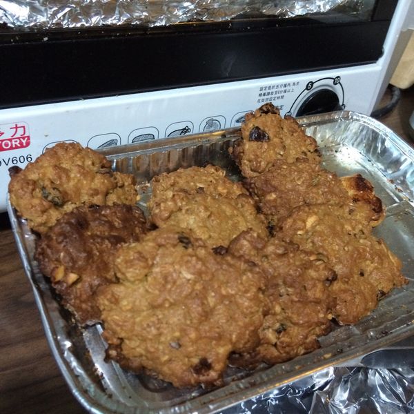 燕麥堅果葡萄餅乾（小烤箱版）：Sio Chin 一起做