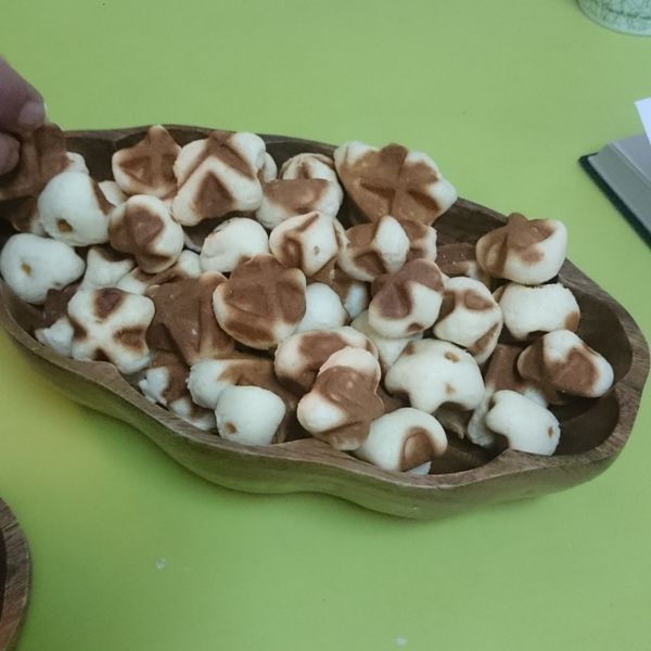 一口接一口的一口鬆餅 : 吵人精一起做